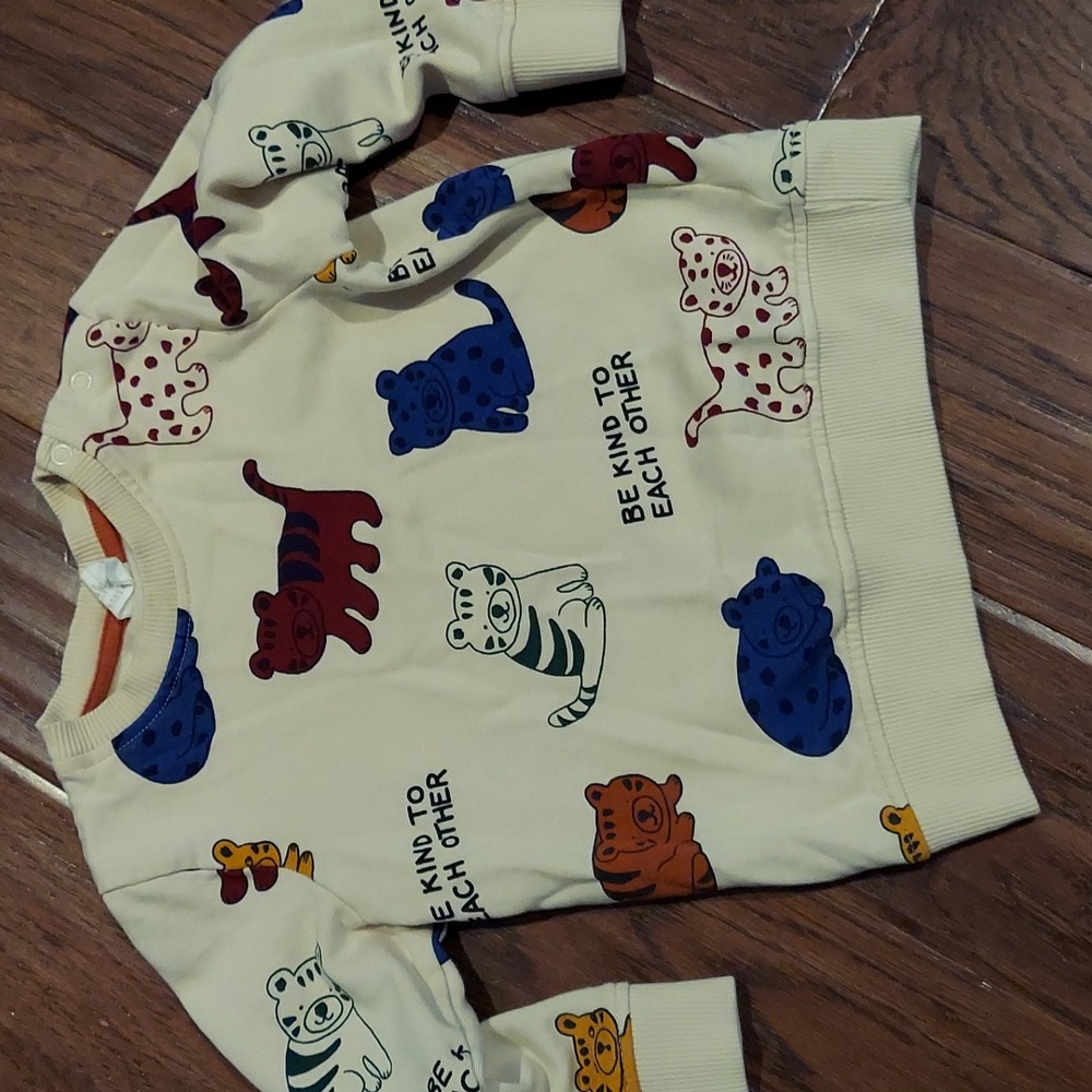 H&M Be Kind Sweatshirt Cats 3T